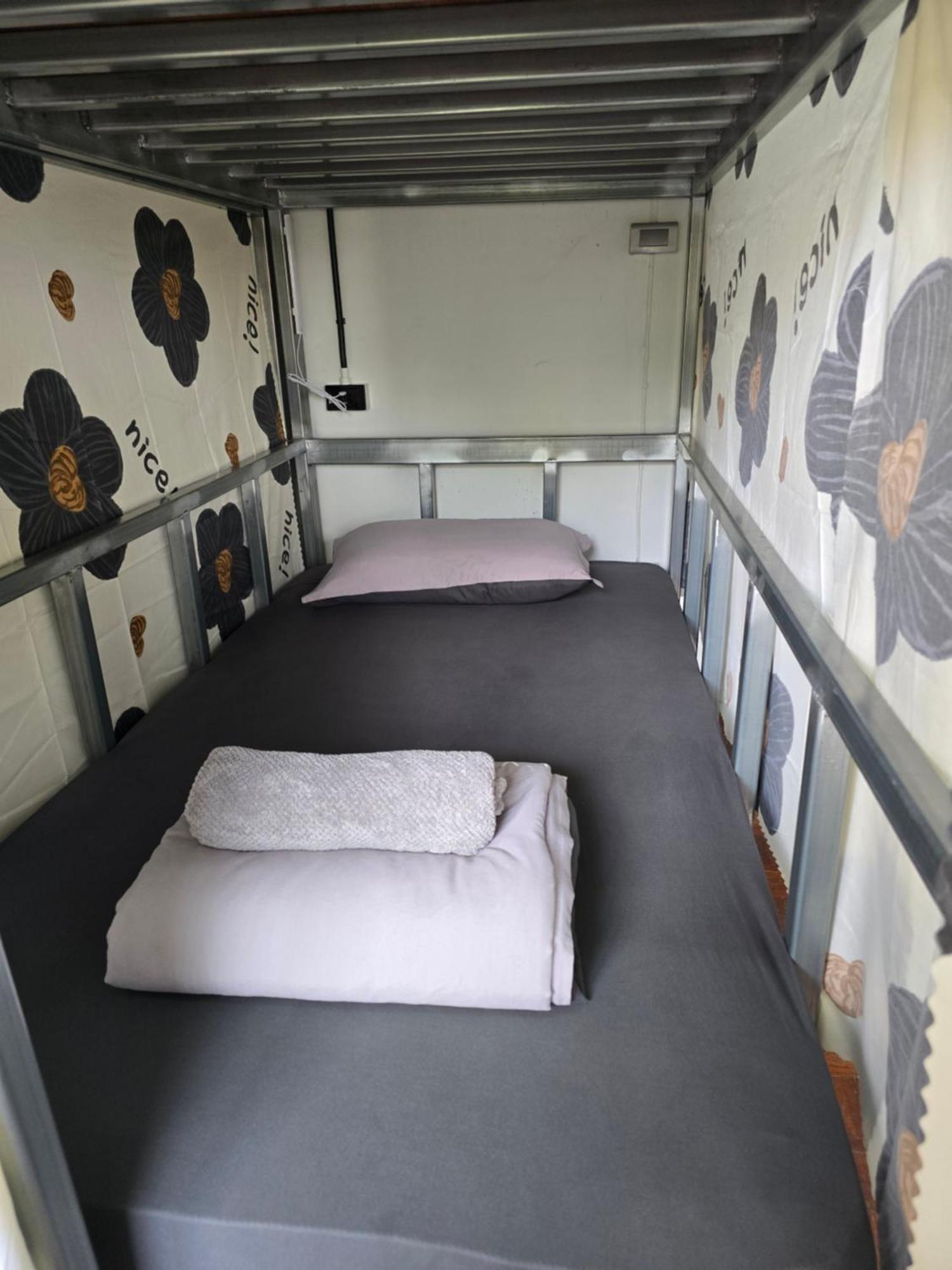 Panda Lodge Home Stay バンコク都 エクステリア 写真