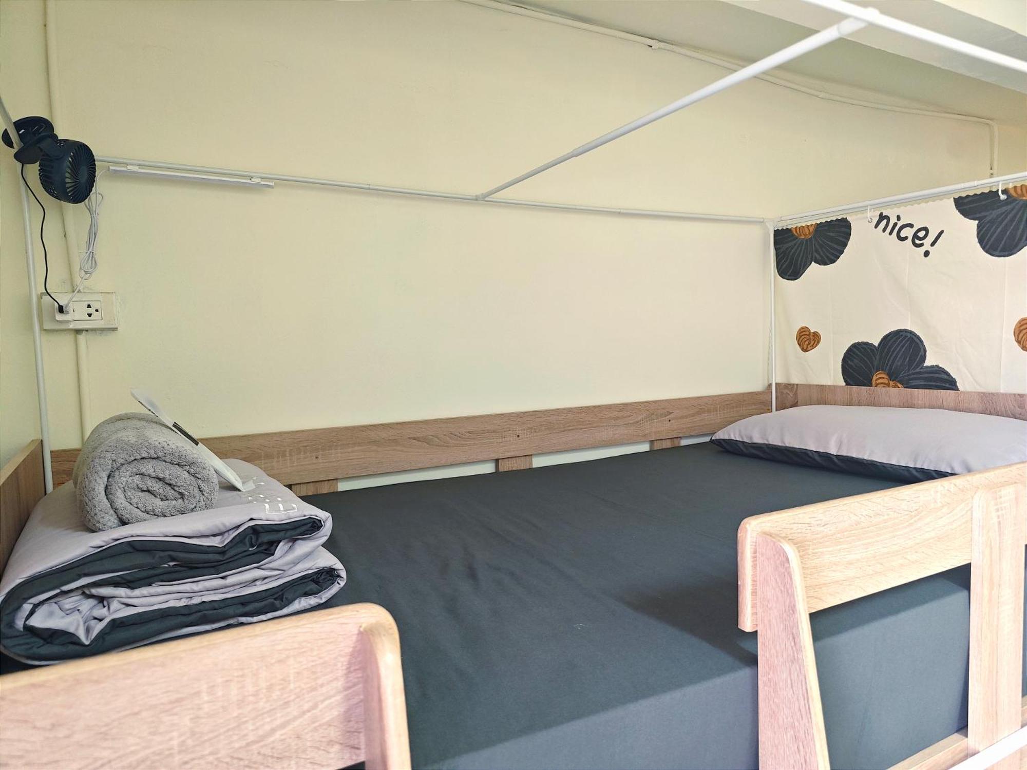 Panda Lodge Home Stay バンコク都 部屋 写真