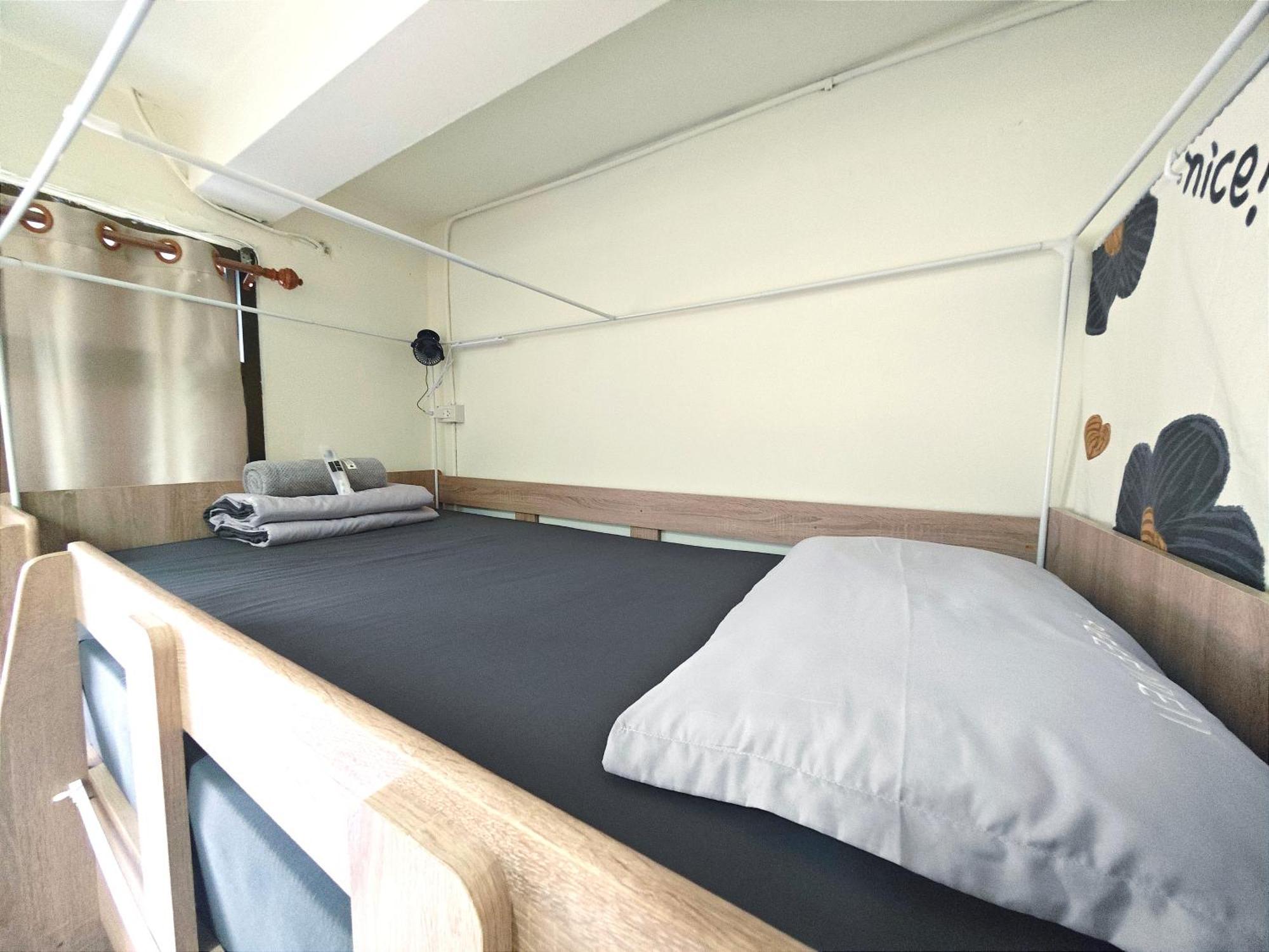 Panda Lodge Home Stay バンコク都 エクステリア 写真