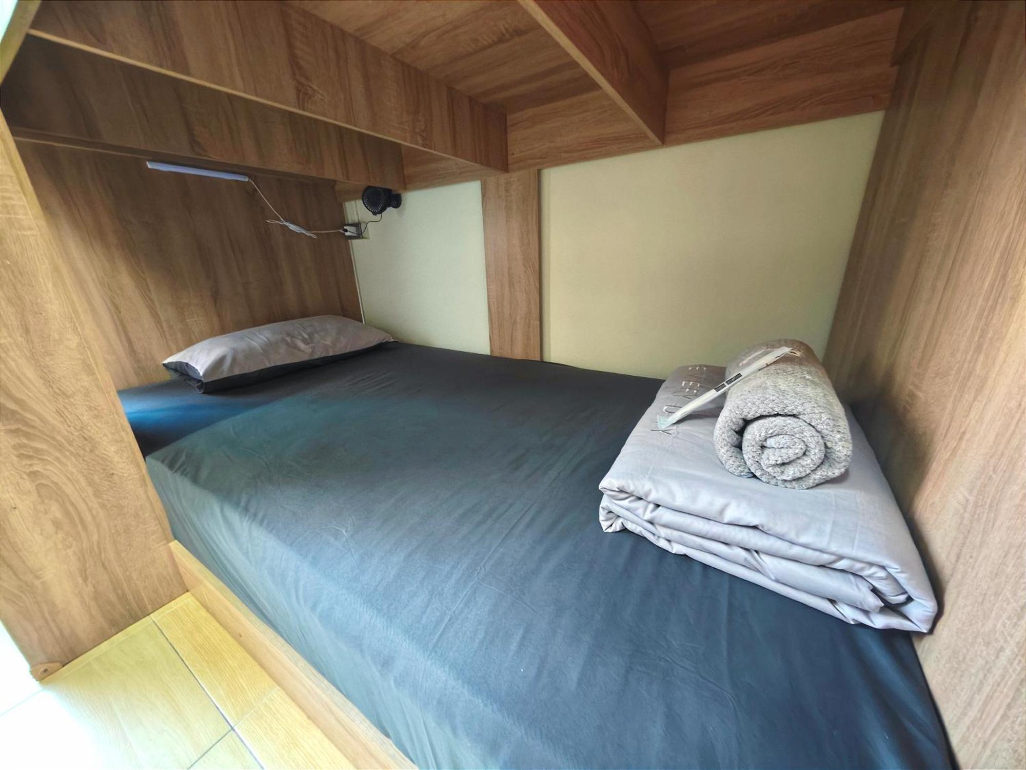 Panda Lodge Home Stay バンコク都 部屋 写真