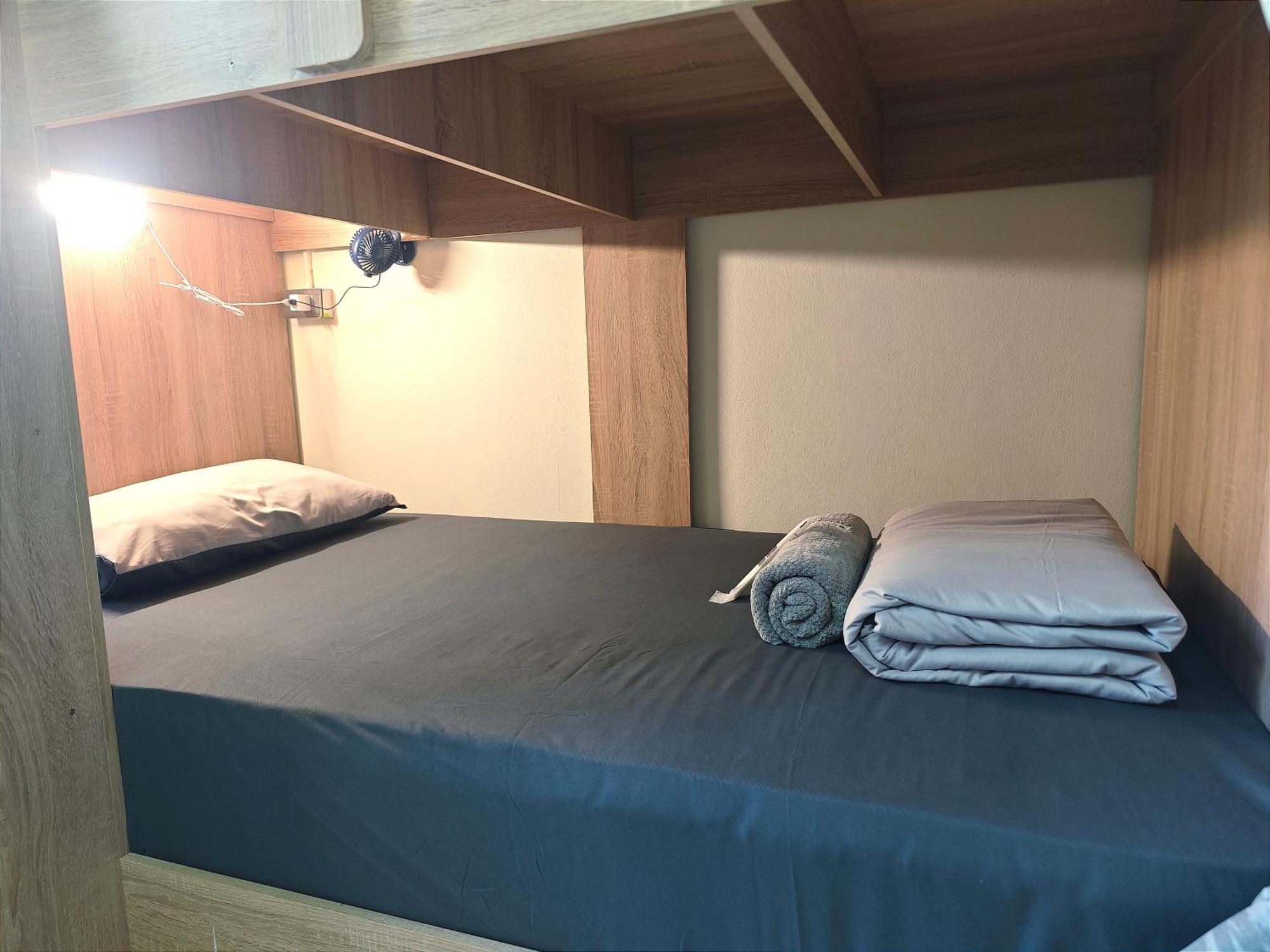 Panda Lodge Home Stay バンコク都 エクステリア 写真